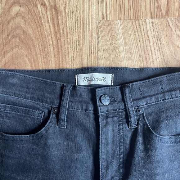 Madewell 9” High Rise Black Skinny Jeans - Picture 5 of 8